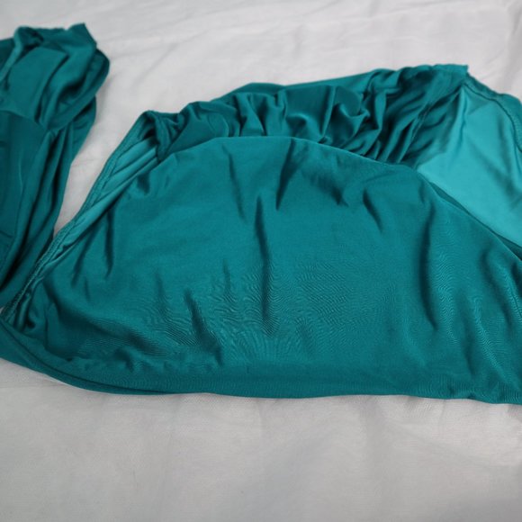 Hot Miami Styles Dress - Picture 9 of 9